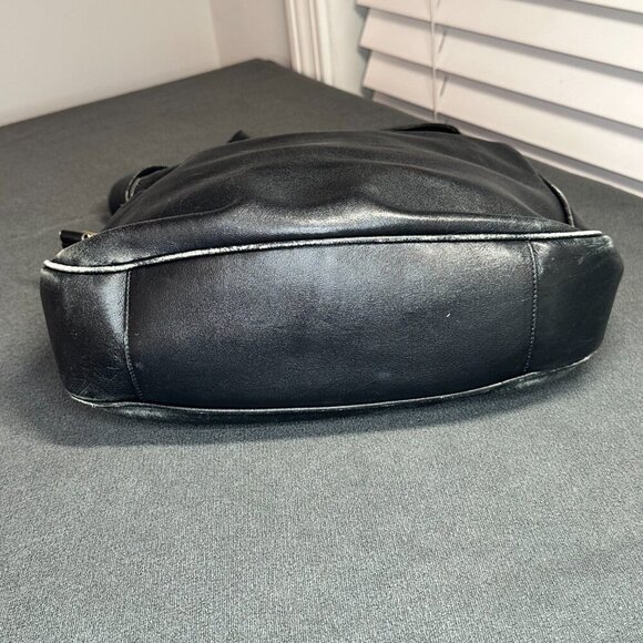 🖤 GUCCI BLACK LEATHER SHOULDER BAG W/ BAMBOO HANDLE & STRAP - VINTAGE 🖤 - Picture 7 of 10